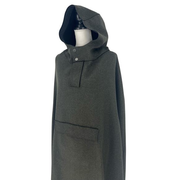 Lamberto Losani Hooded Poncho 100% Cashmere in Green - Picture 4 of 16